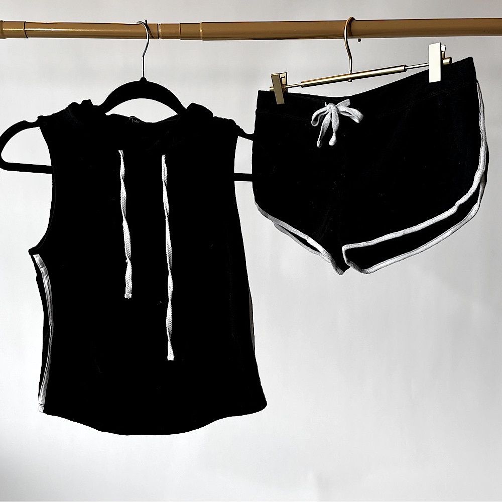 Ambiance • Black & White Sporty 2-Piece Set 🖤